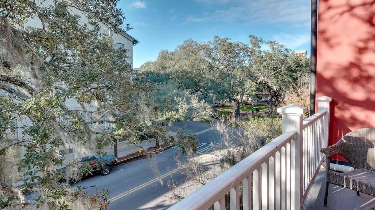 201 York #3 - Homey Downtown 2 Bedroom Steps From The River Savannah United States